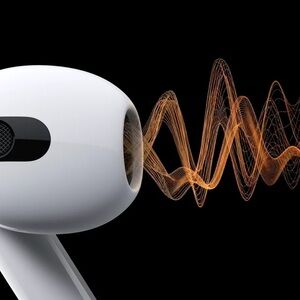 Apple White Earbud Headphones